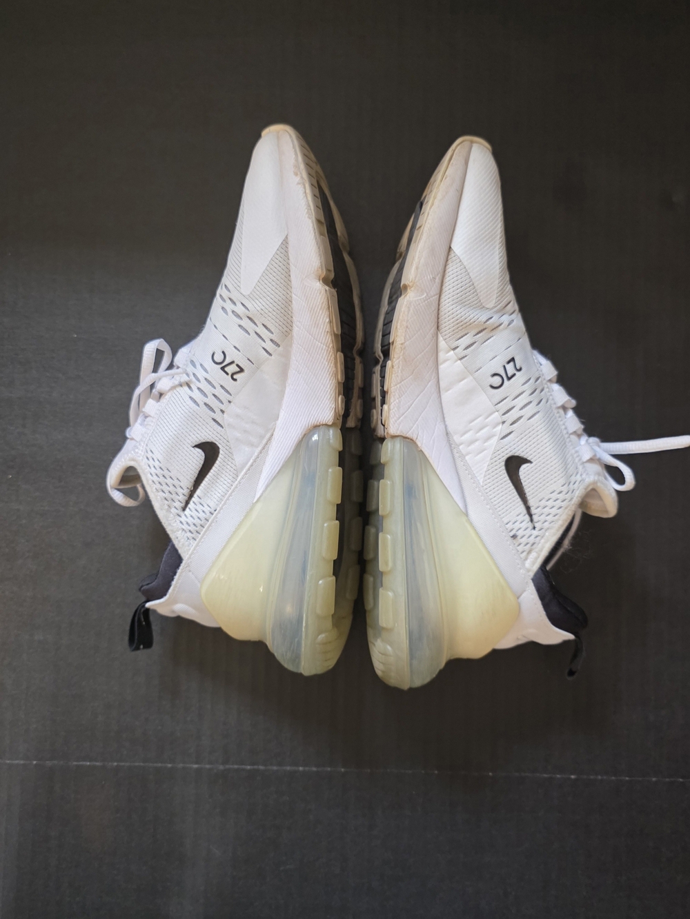 Nike Air Max 270 Men's White Black Running Shoes Sneakers Sportwear - Picture 4 of 7